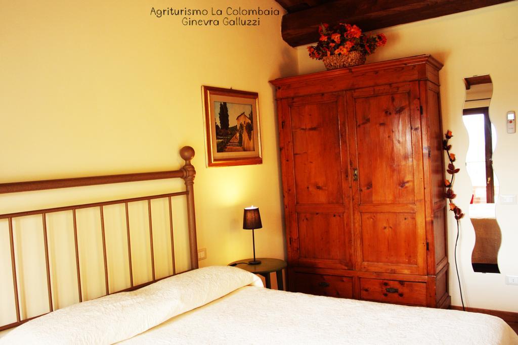 Villa Agriturismo La Colombaia à Vicchio Chambre photo